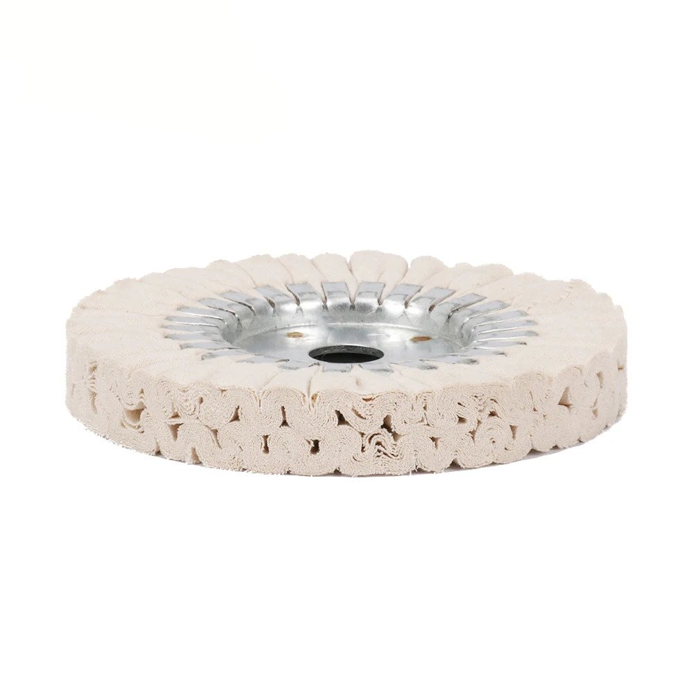 Disque de polissage pour plaquese de chants vu en angle